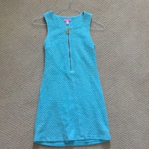 Lilly Pulitzer blue stretch shift dress!